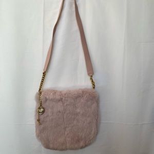 New without tags juicy couture pink fluffy faux fur crossbody bag